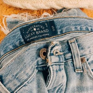 Lucky brand boyfriend jeans